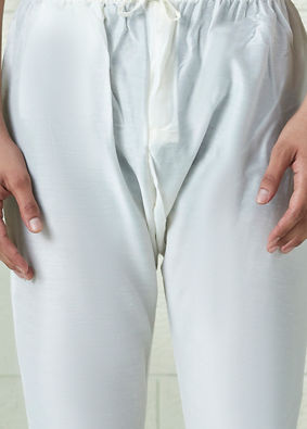 Lavender Pink Self Patterned Kurta Set image number 6